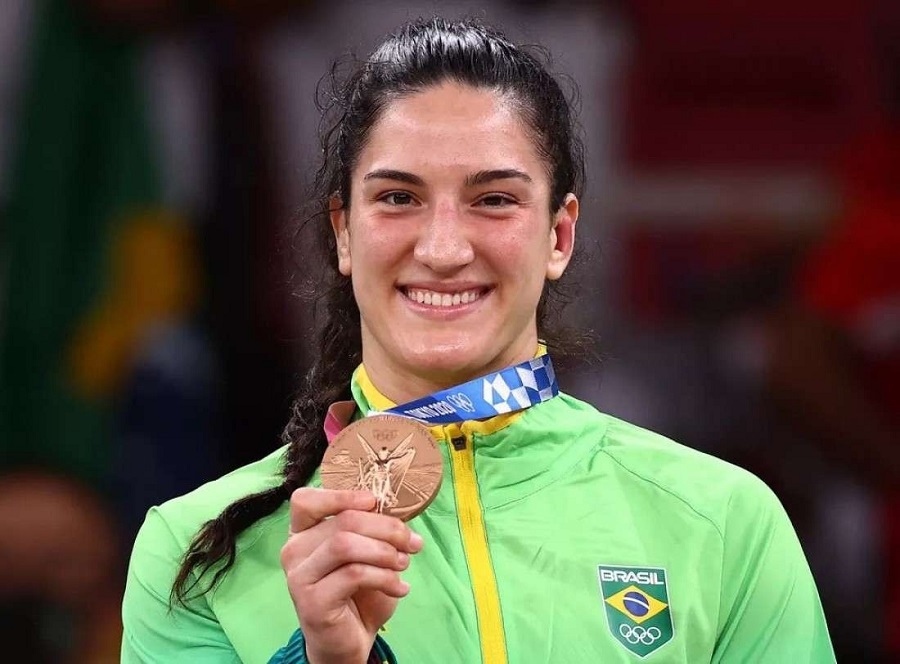 Brazil’s Mayra Aguiar wins bronze in judo, makes history with 3 Olympic medals