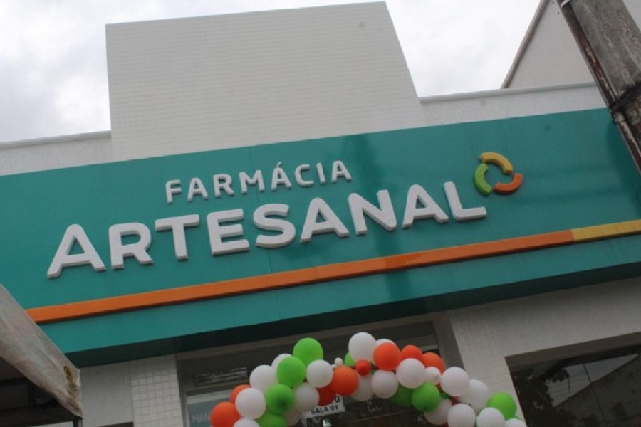 Leading pharmacy chain in Brazil’s Midwest expands with art and technology