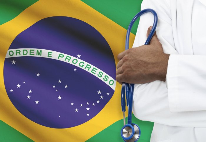 Brazil government seeks mandatory coverage of Covid vaccine by private health plans