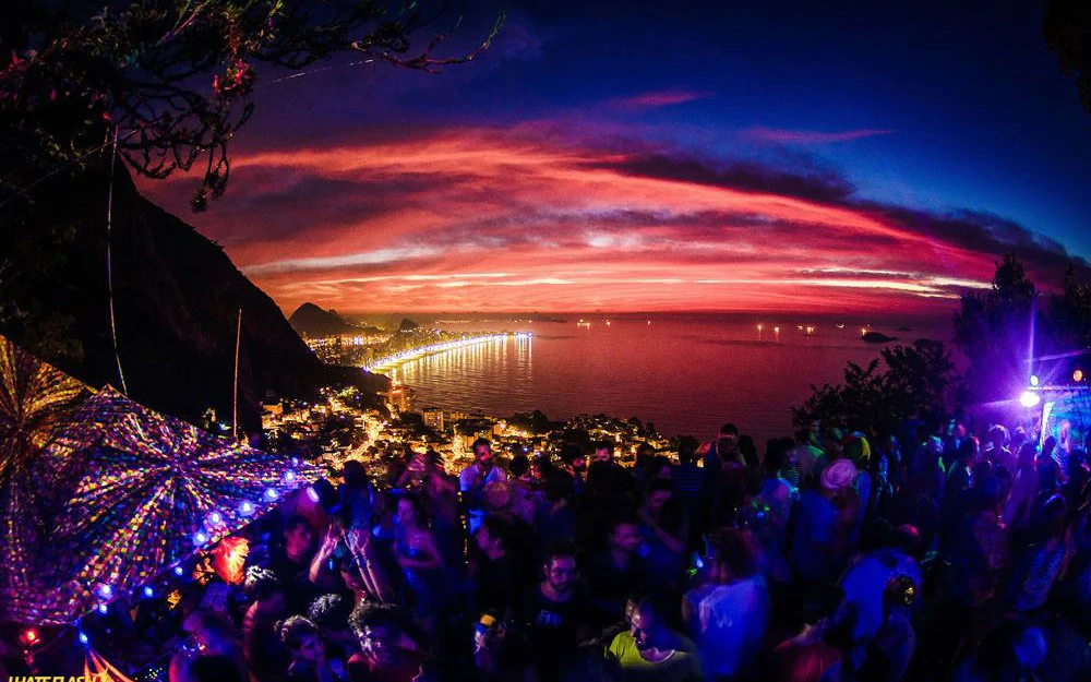 Rio can soon party again.