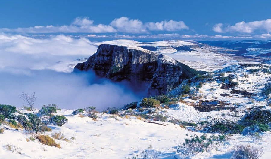 Santa Catarina Mountains. (Photo internet reproduction)