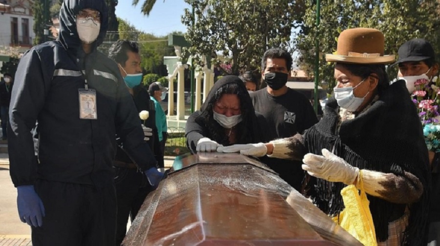 Covid-19: Bolivia reports 27 deaths and investigates fake vaccination certificates