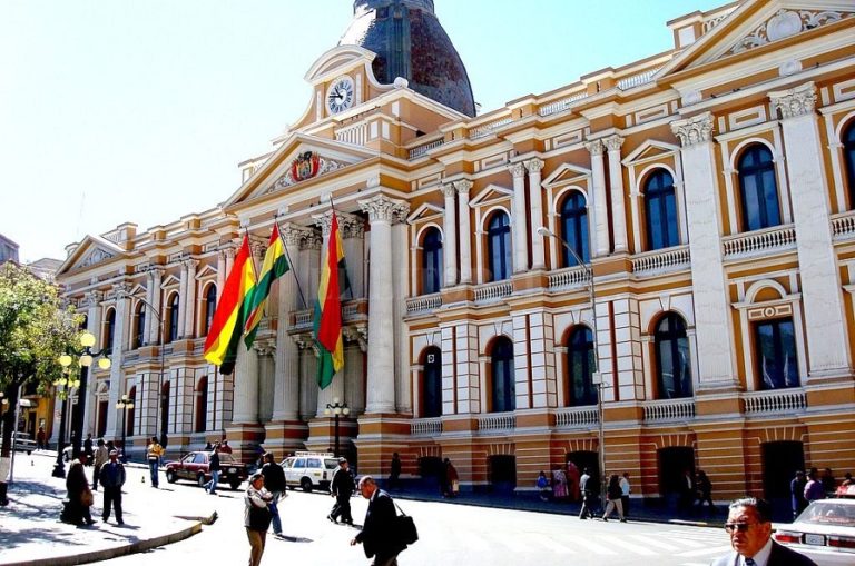 Bolivian Congress passes law authorizing up to 15% pension fund withdrawals as pandemic aid