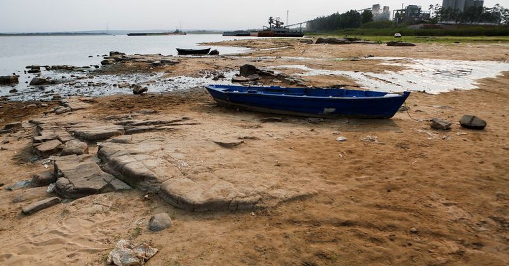 Paraguay’s foreign trade delayed by record low river levels
