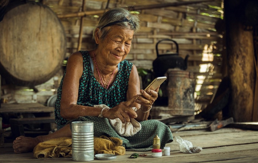 Fintechs explore Brazil’s small towns in search of unbanked customers