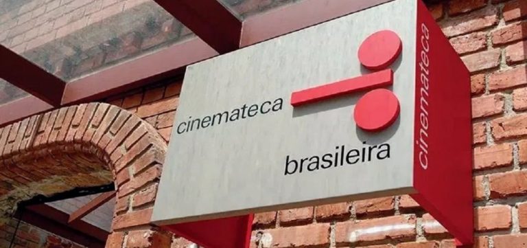 Demonstrators protest in defense of Cinemateca Brasileira in five state capitals of Brazil