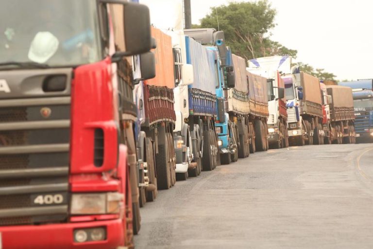 Teachers to join trucker strike in Paraguay starting Tuesday