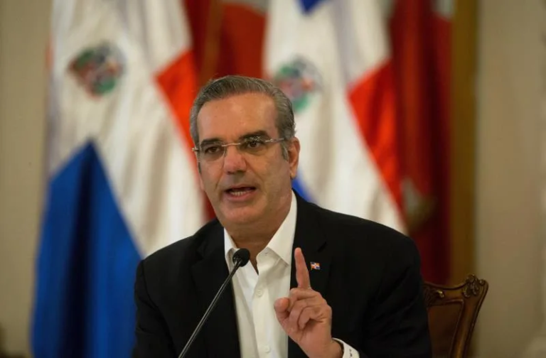 Dominican President promises to reform Magna Carta to strengthen the Justice System