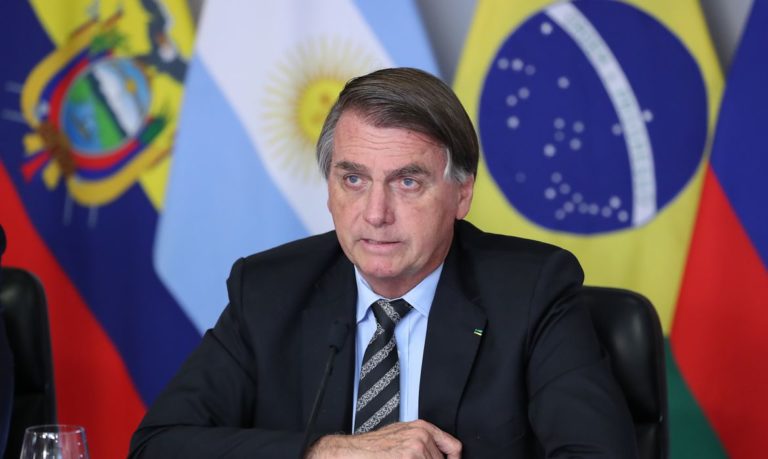 Bolsonaro insists, saying electronic voting will turn Brazil into Venezuela