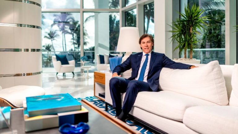 Florida real estate magnate expands to Argentina to help his wealthy compatriots exit in style