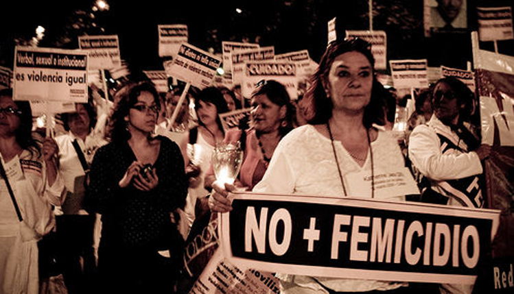 , President signs law that expands punishment for crime of femicide in Costa Rica