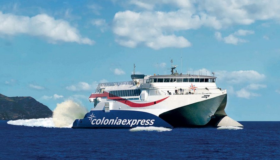 Several airlines and commuter ships to reestablish connections to Uruguay