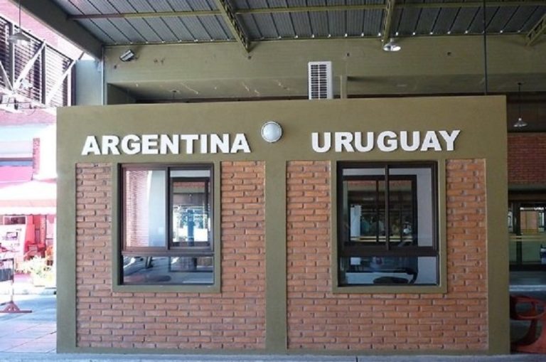 “Border prices”: Uruguay tries to tackle potential avalanche of Argentine products at devalued pesos