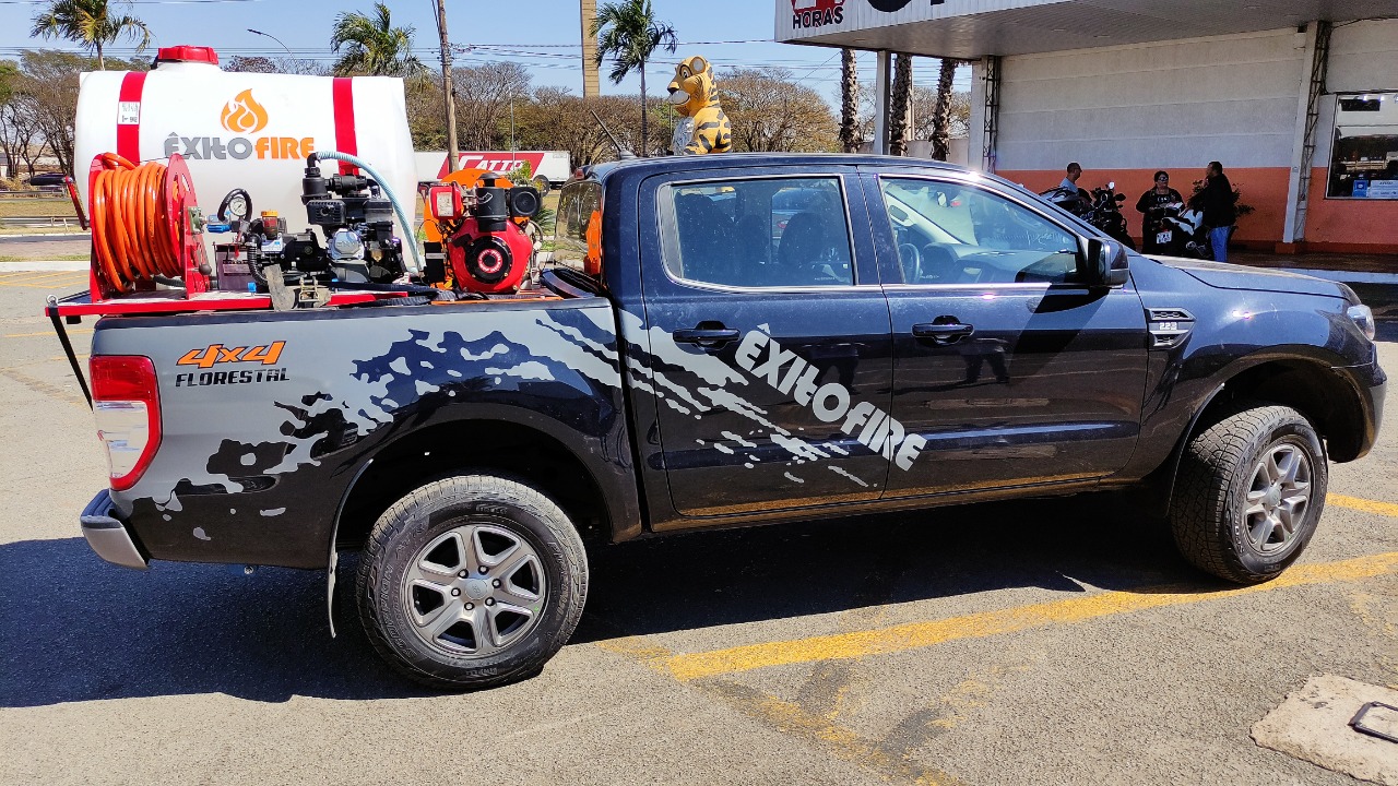 UTV 4x4, a vehicle never before seen in Brazil for hard-to-reach areas that require rapid firefighting