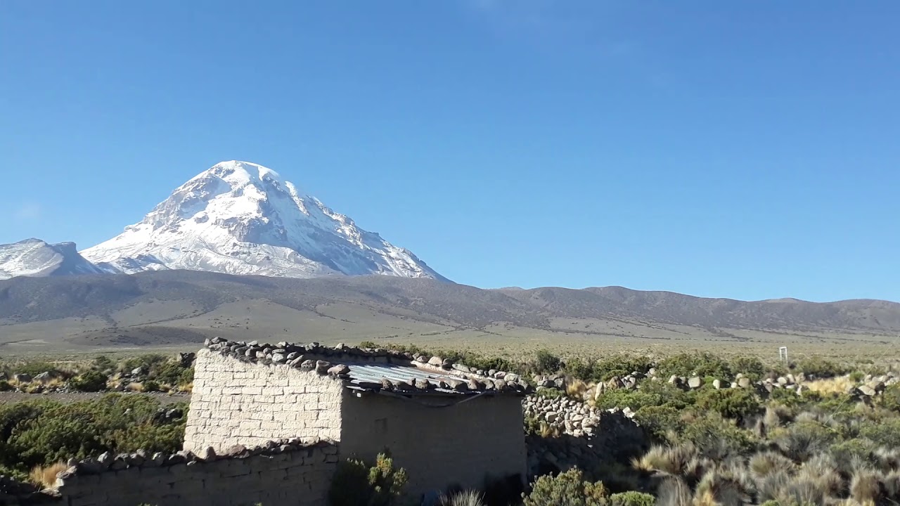 Eco tourism in Bolivia. (Photo internet reproduction)