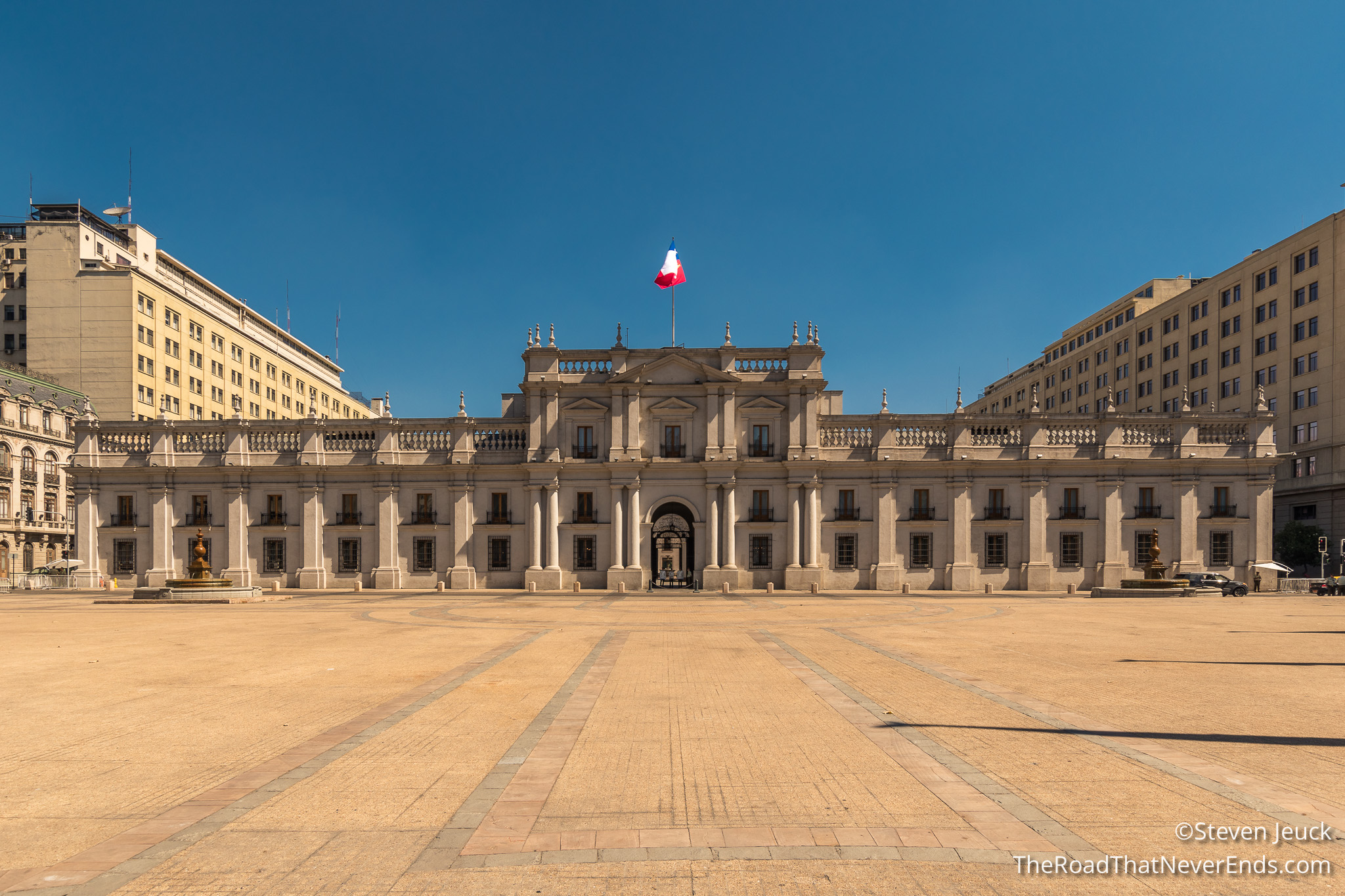 Chile presidential palace - La Moneda. (Photo internet reproduction)