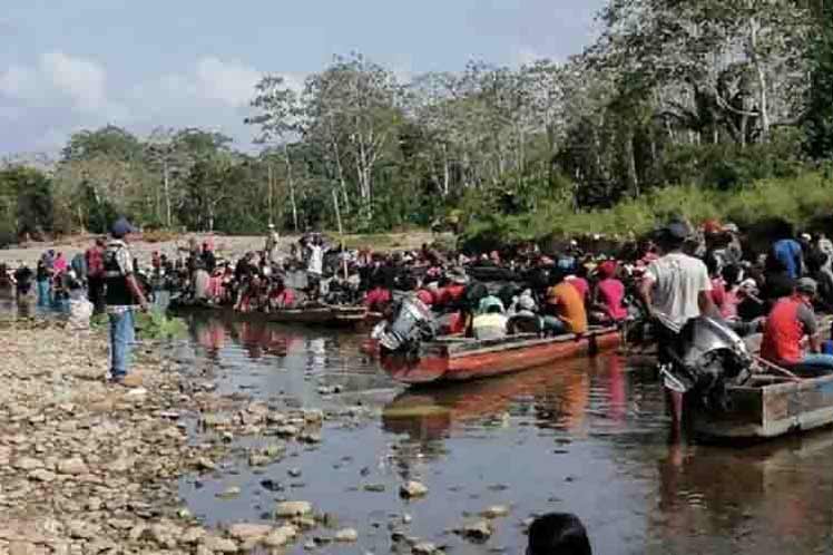 Some 19,000 migrants, mostly Haitians, stranded near Colombia – Panama border