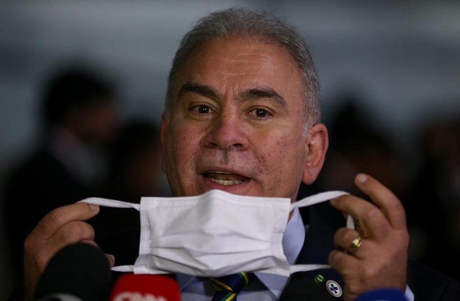 Brazil Health Minister compares masks to condoms when criticizing its mandatory use