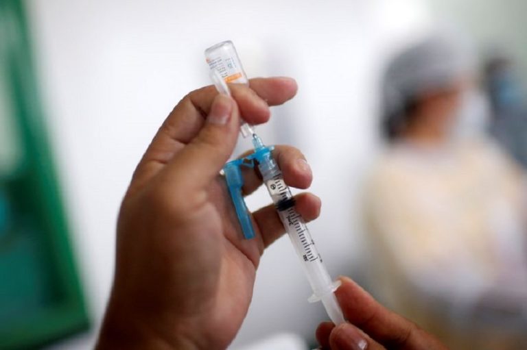 Economy Minister: Brazil will help neighbors after completing domestic vaccination