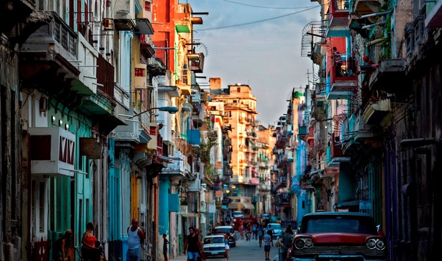 Analysis: Cuba tourism sector “buried” by pandemic and poor strategies