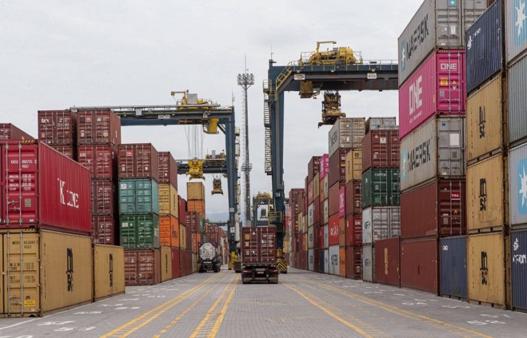 Brazil foreign trade deficit up 391% in September over same month in 2020