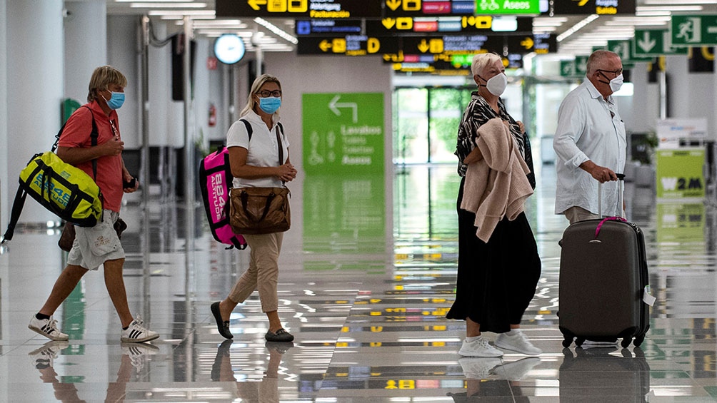 Argentina reopens its borders for foreign tourism