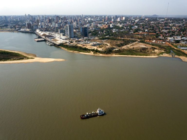 Vessels can only load up to 35% of capacity due to low water level in Paraguay-Paraná river system