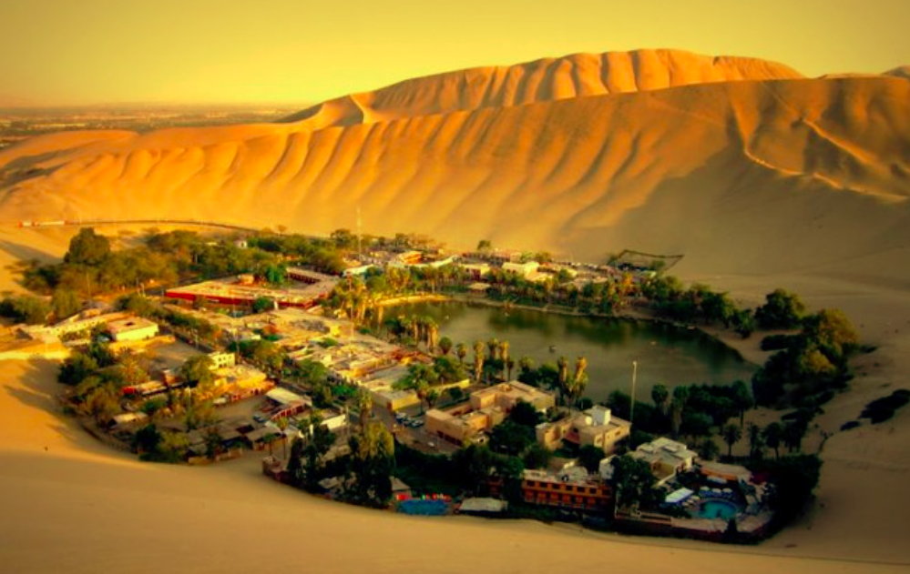 Huacachina peru