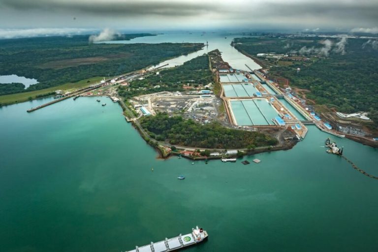 Transit of ships through Panama Canal and toll revenues are recovering
