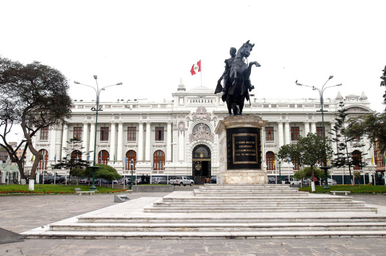Peruvian Congress passed a law to shield itself from dissolution by President Castillo