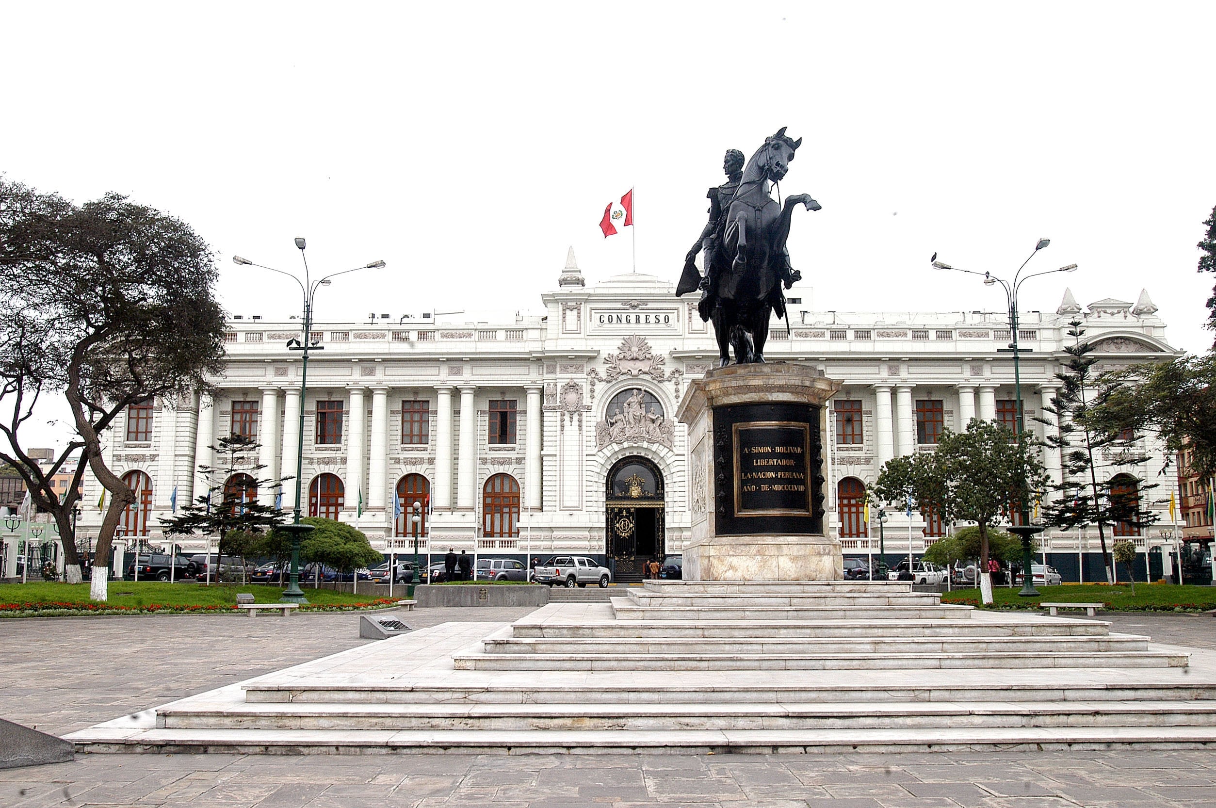 LatAm Expat & Nomad Daily Guide — Tuesday, June 9,