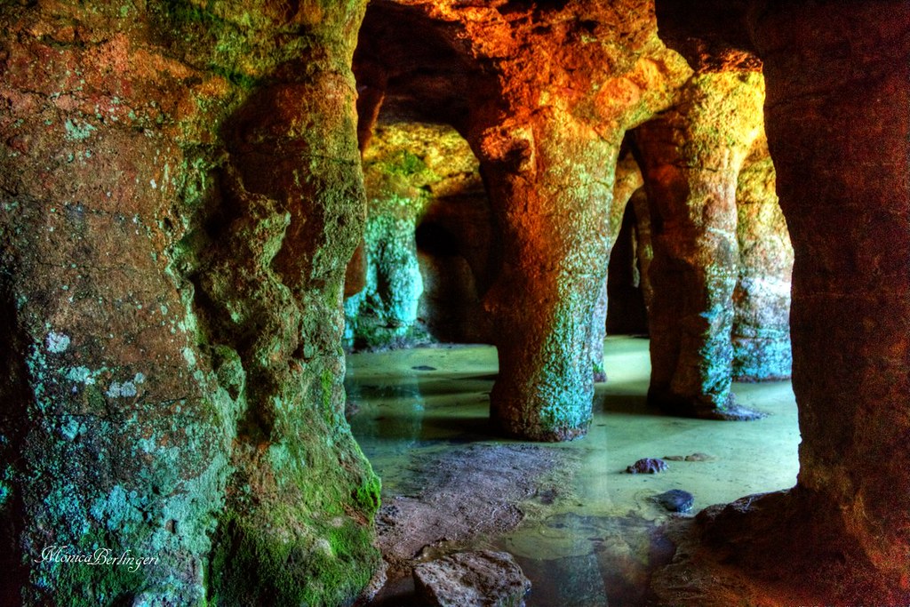 Grutas del Palacio. (Photo internet reproduction)