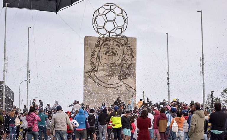 Large monument in tribute to Maradona inaugurated in Argentina