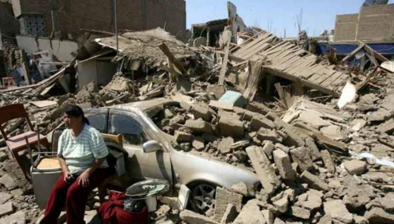 Four injured and 867 people affected by 7.5 earthquake in Peru