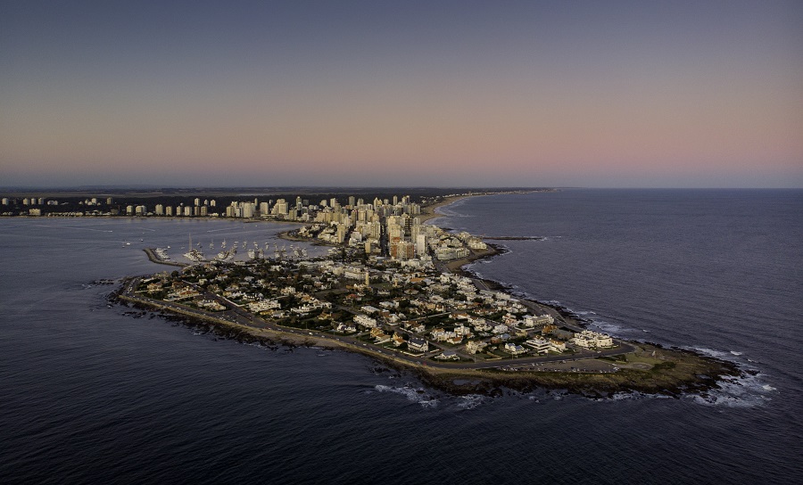 Latin American Jet Set bathes on these beaches in Uruguay’s upscale Punta del Este resort