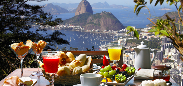 This holiday weekend, Rio de Janeiro will host live, virtual and free events