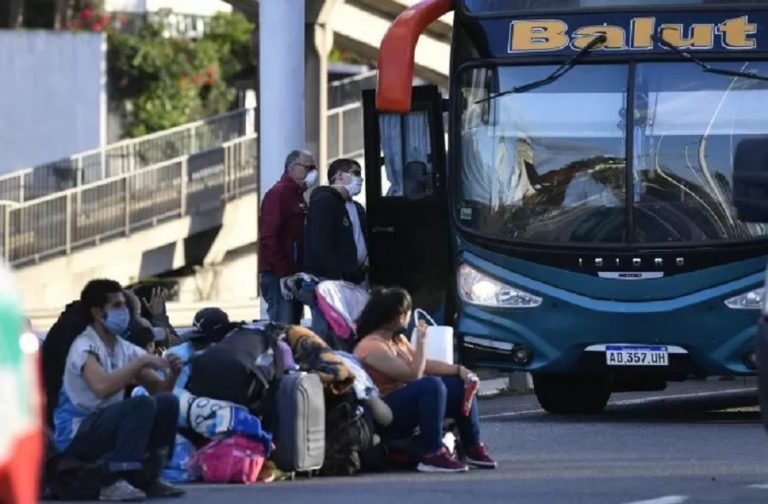 Buses from Argentina to Paraguay back in operation