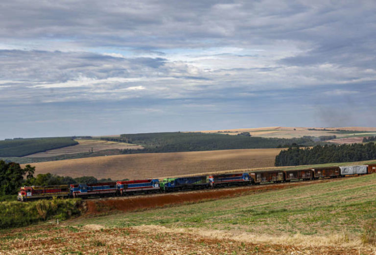 Brazil’s Paraná projects US$5.4 billion railroad linking Mato Grosso do Sul to Paranaguá Port