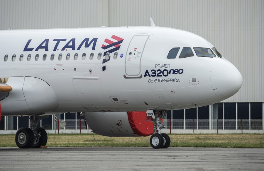 AC-717