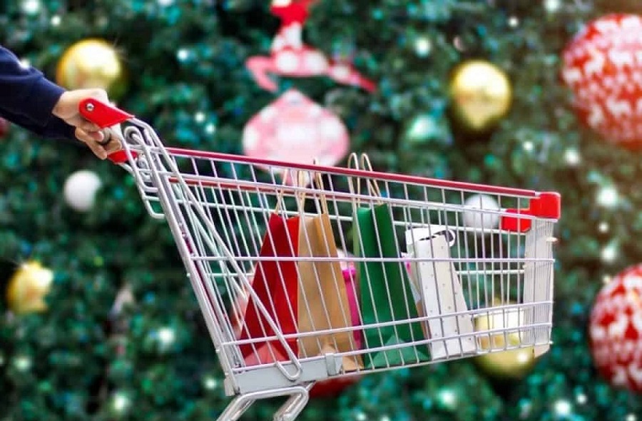 Brazilians’ purchasing intention this Christmas plunges 24%; highest drop in 5 years