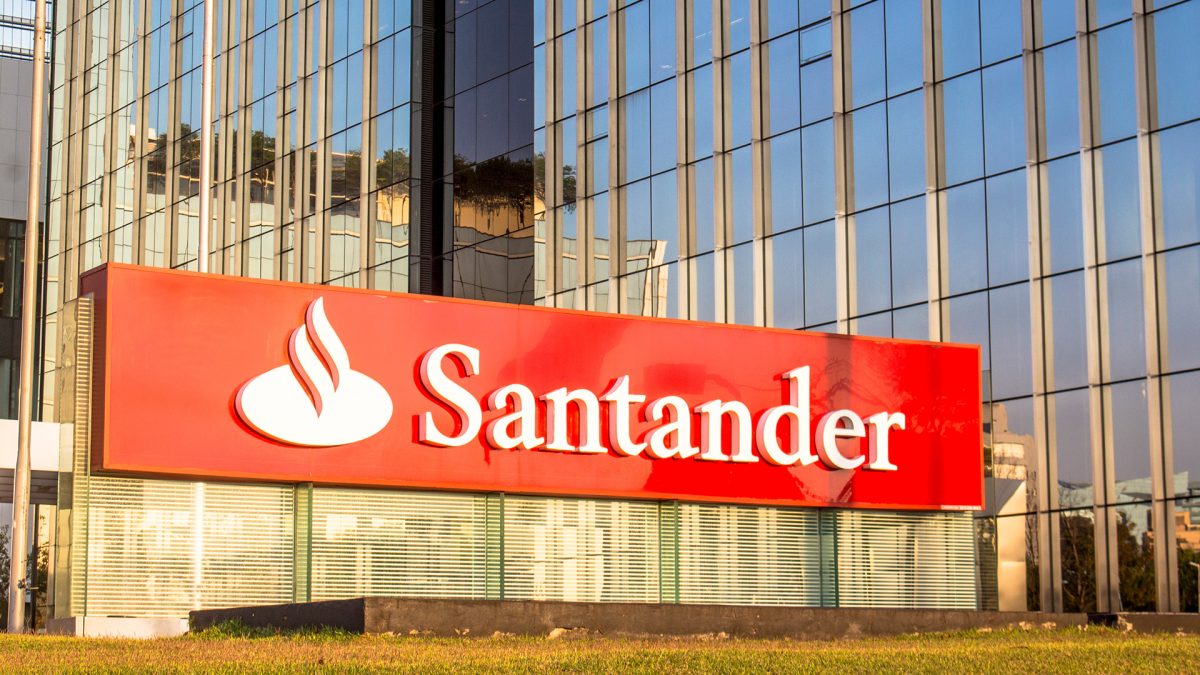 Santander has high exposure to Brazil. Like the United States, it represents about 28% (€1,76 million) of all earnings attributable to the parent company.