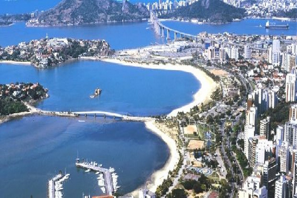 Vitória, the capital of the Espirito Santo state, is on the rise. (Photo internet reproduction)