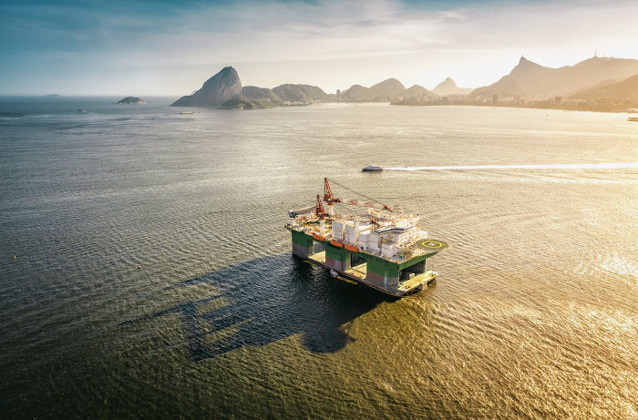 Oil,Drilling,Rig,Against,Panorama,Of,Rio,De,Janeiro,,Brazil