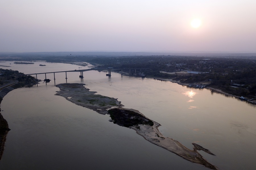 Paraguay River level remains extremely low