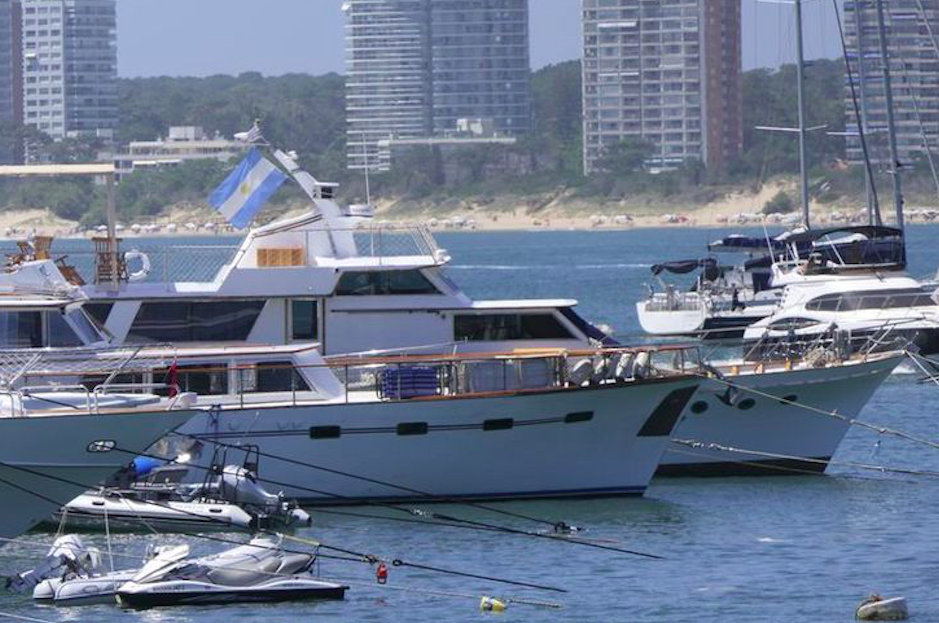 Argentine-boats