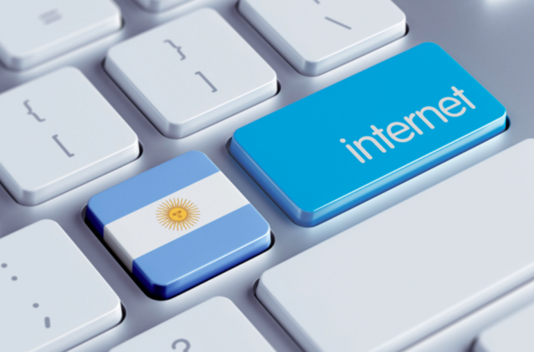 Argentina is the country with the highest internet penetration in the region, according to Unesco