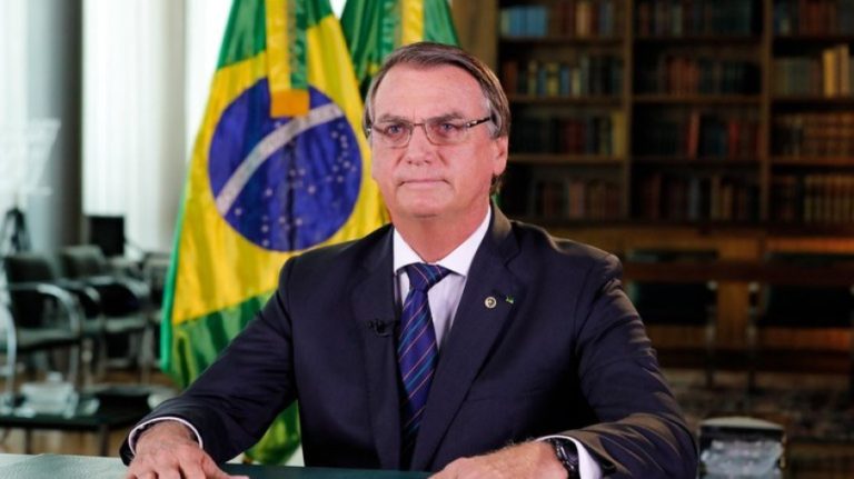 Covid-19: Bolsonaro reacts calmly to the arrival of the Omicron variant in Brazil