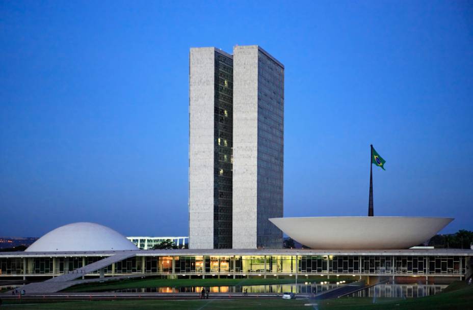 Brazilian media indicated that there would be a mobilization in the capital Brasilia during the day of the strike.