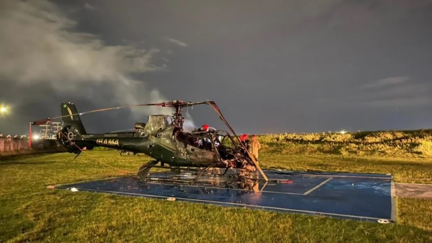 helicoptero queimado