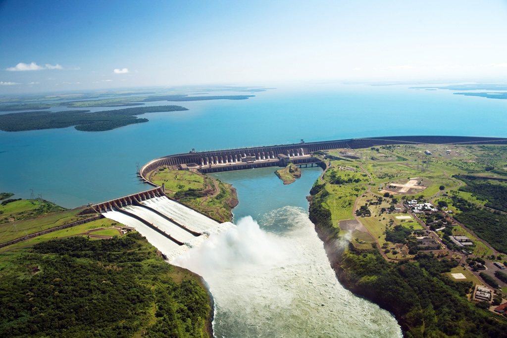 The binational hydroelectric dam Itaipu.